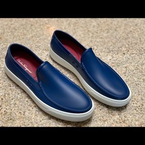 Salvatore Ferragamo rubber pool shoe size 13.